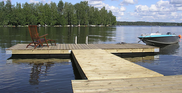 Flytbrygga, badbrygga, båtbrygga